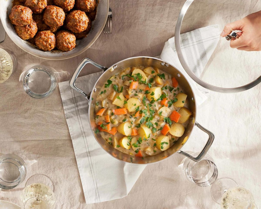 Soupe de pommes de terre aux boulettes de viande hachée