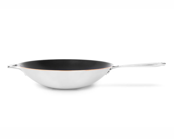 Il wok con nucleo in rame (B)